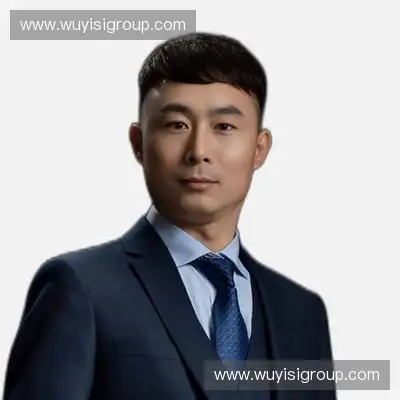 谭巧